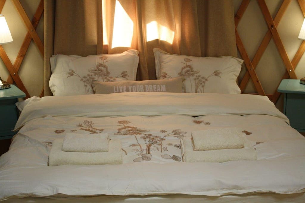 Double bed