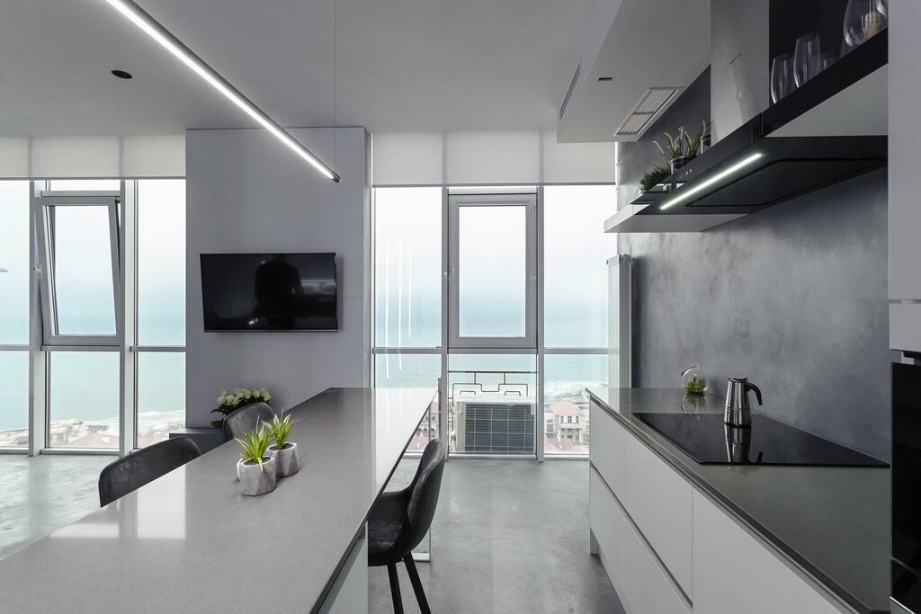 Kitchen zone