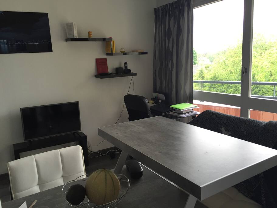 coin bureau pour poser un ordinateur