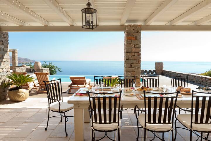 Azure Villa on Kea Island, Greece gallery image 3