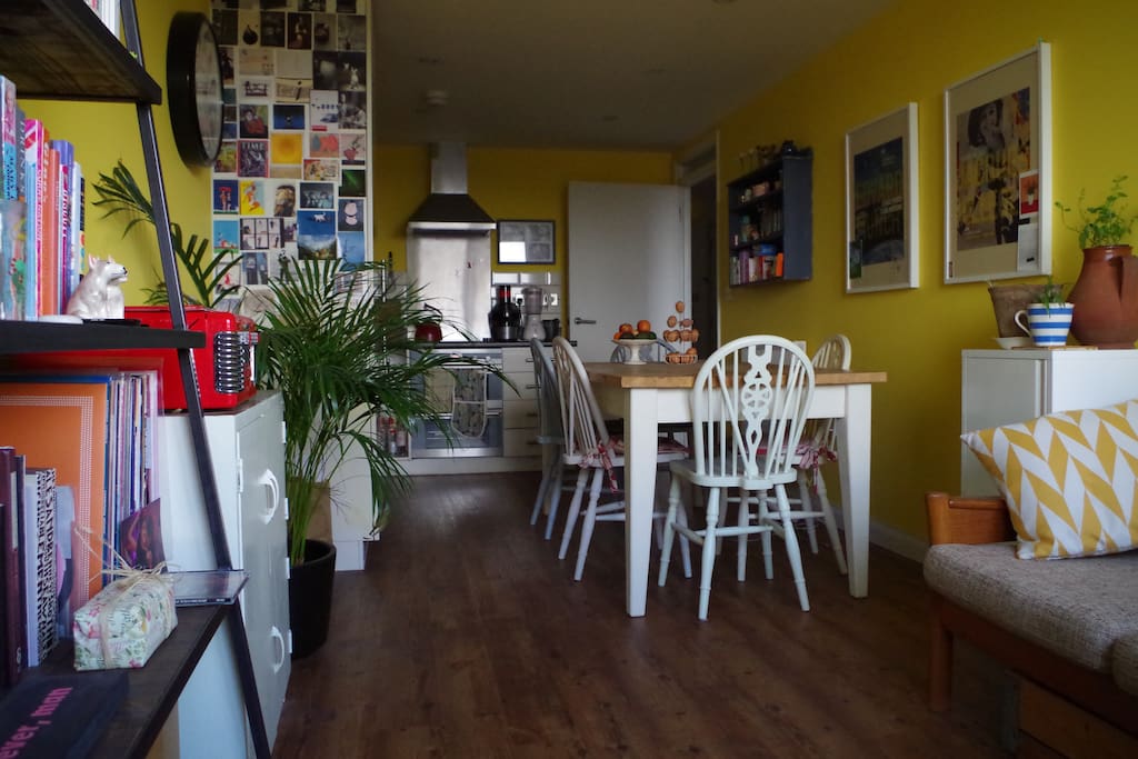 Large kitchen-diner with big farmhouse table