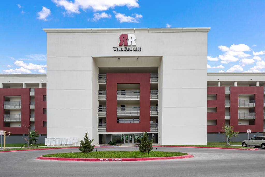 front exterior 211.jpg