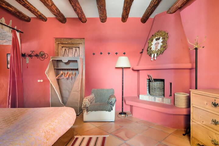 Dine Under a Towering Fig Tree at a Secluded Stone Villa gallery image 5