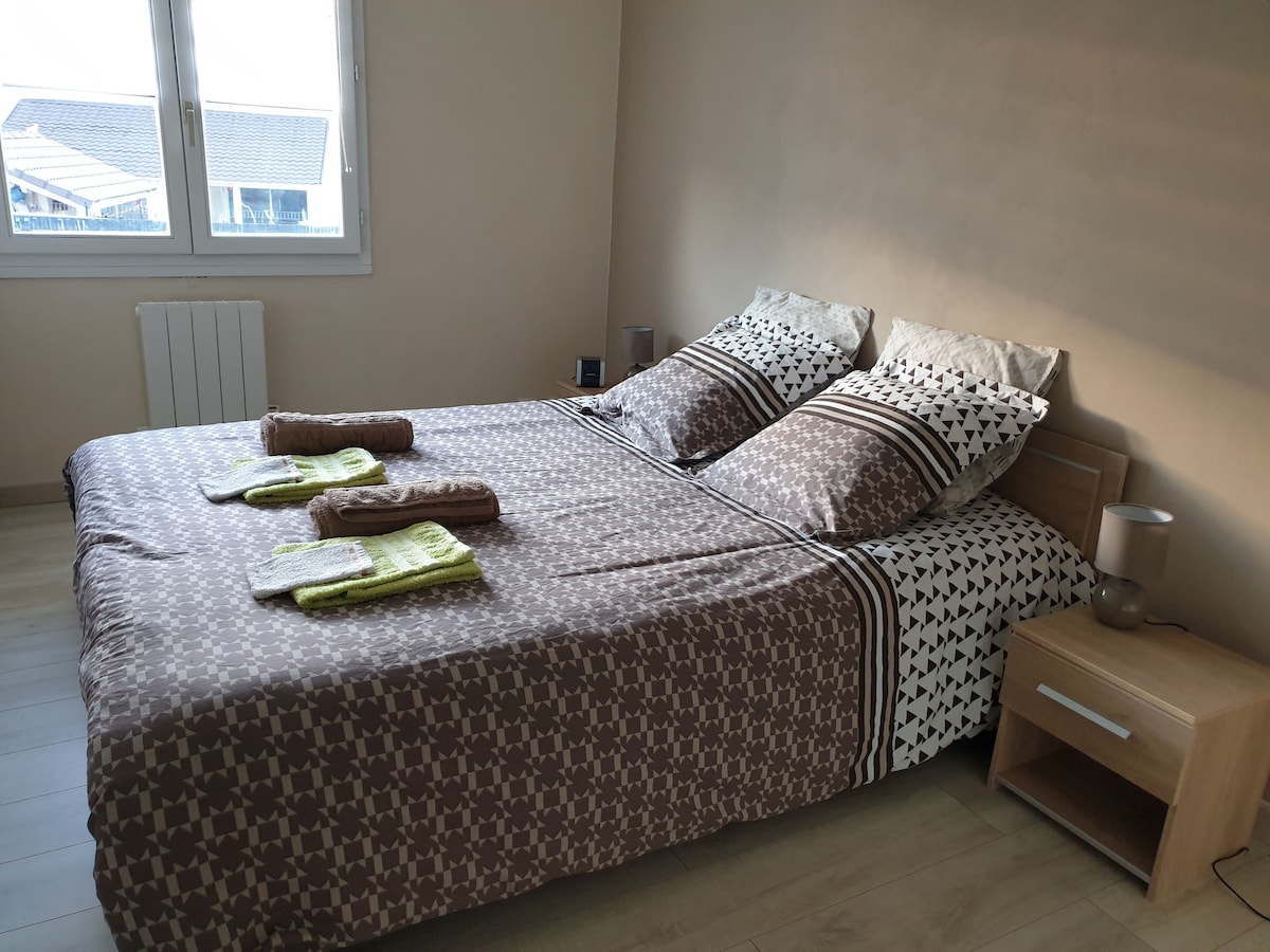 غرفة النوم 2