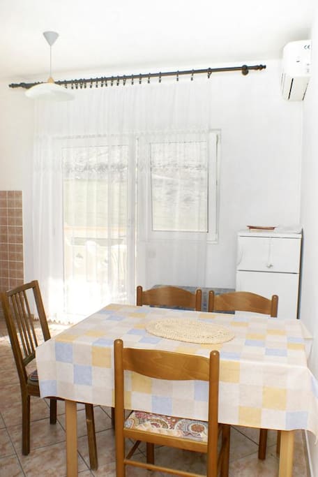 Dining room, Surface: 9 m²