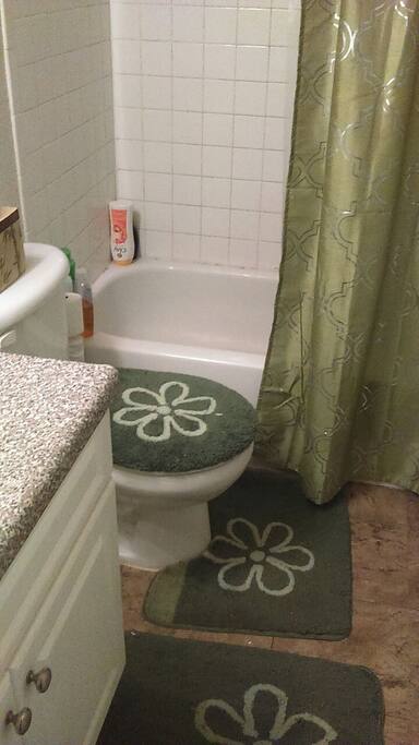 Bathtub