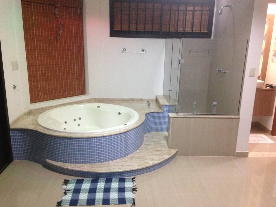 Suíte com Hidromassagem