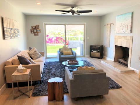 Top Airbnb: Mid-Century Modern Haven & Stunning Mountain Views in Navajo