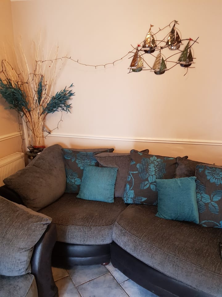 Comfortable Home With A Beautiful Single Room - Galway
