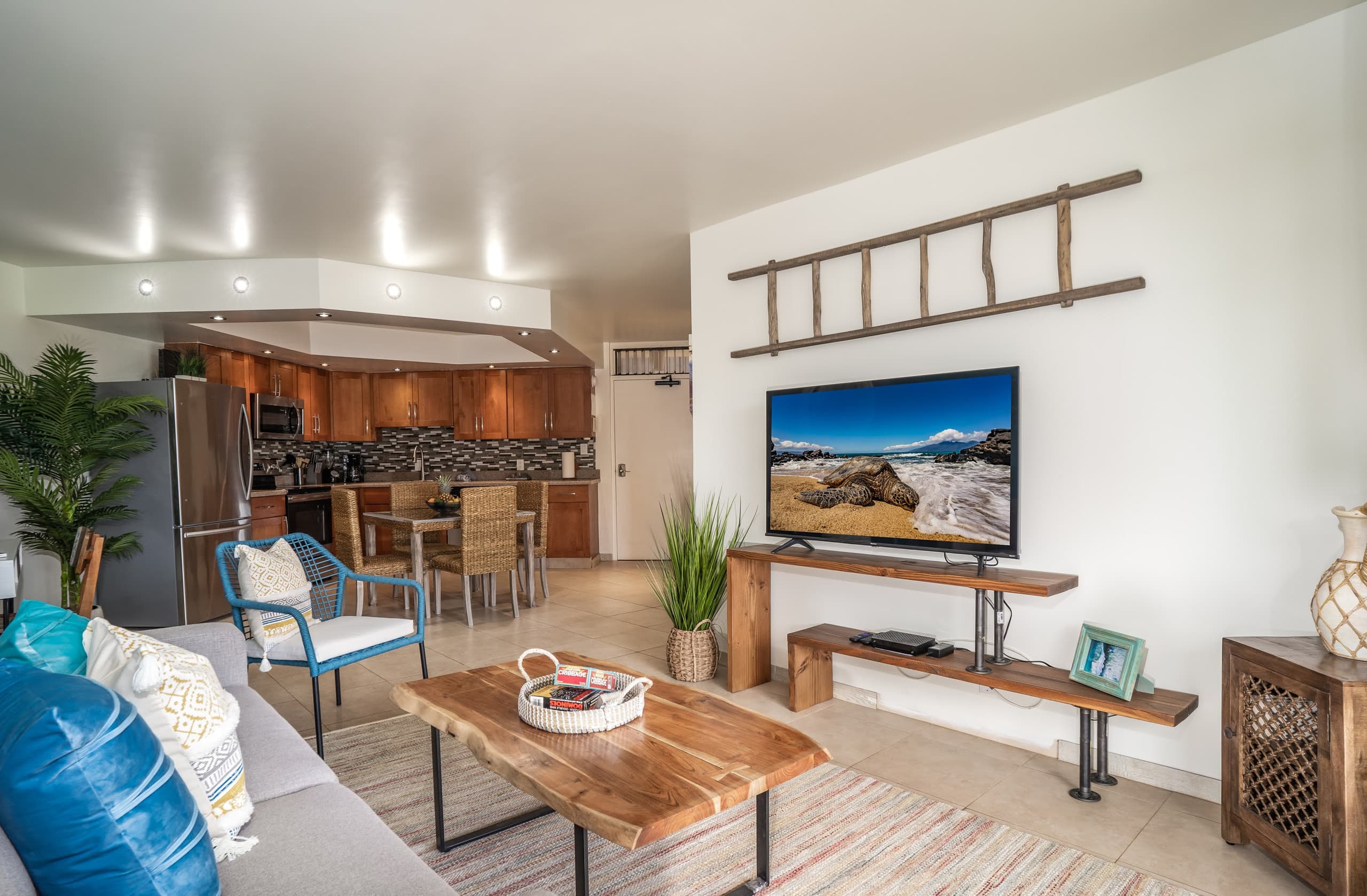 Kauhale Makai - Oceanfront Property - Image 1