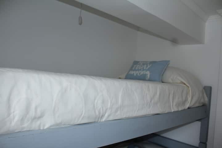 Zweites Schlafzimmer / zweites Schlafzimmer