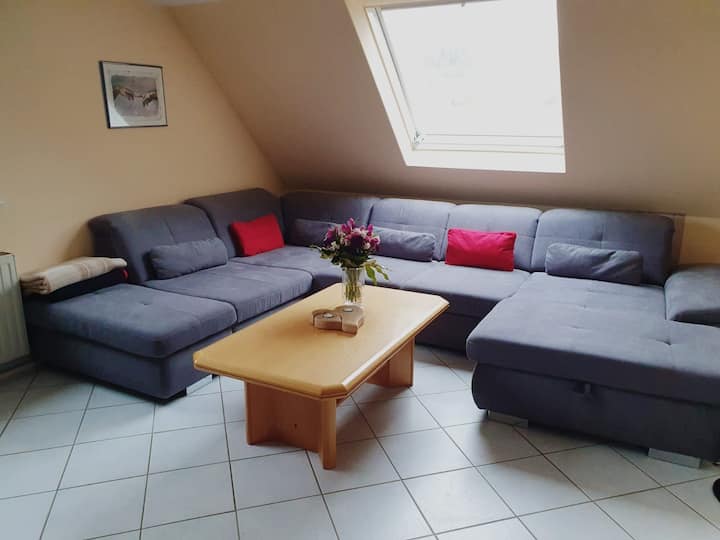 Schönes Weserbergland - Dachgeschosswohnung 110 Qm - Beverungen