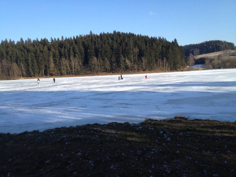 Bruslení na Dolcích (300m od chaty) 25.2.2018