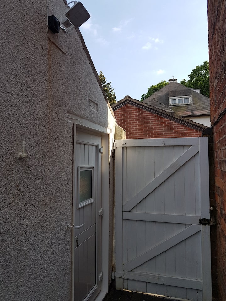 9 Best Airbnb Vacation Rentals In Stafford, England Updated 2024