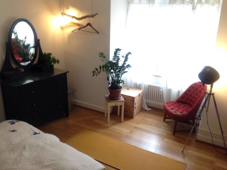 room 1 (2 persons)