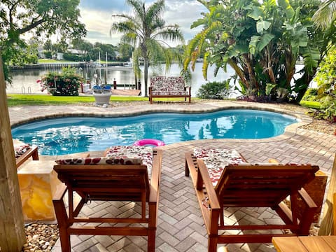 Gorgeous Waterfront Home With Private Pool