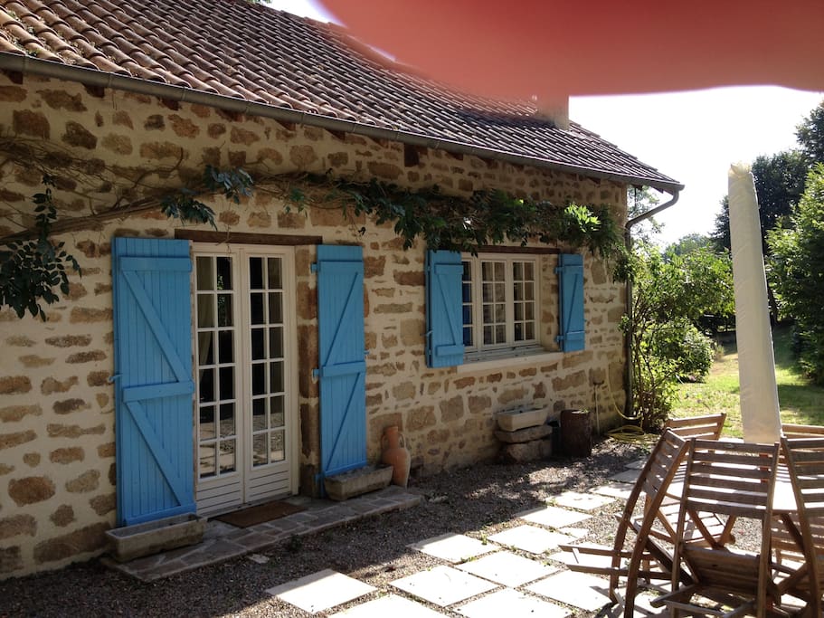 Patio doors to main lounge