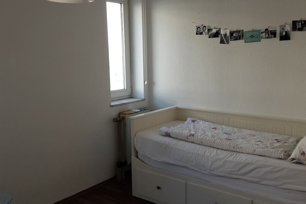 Ausklappbares Bett