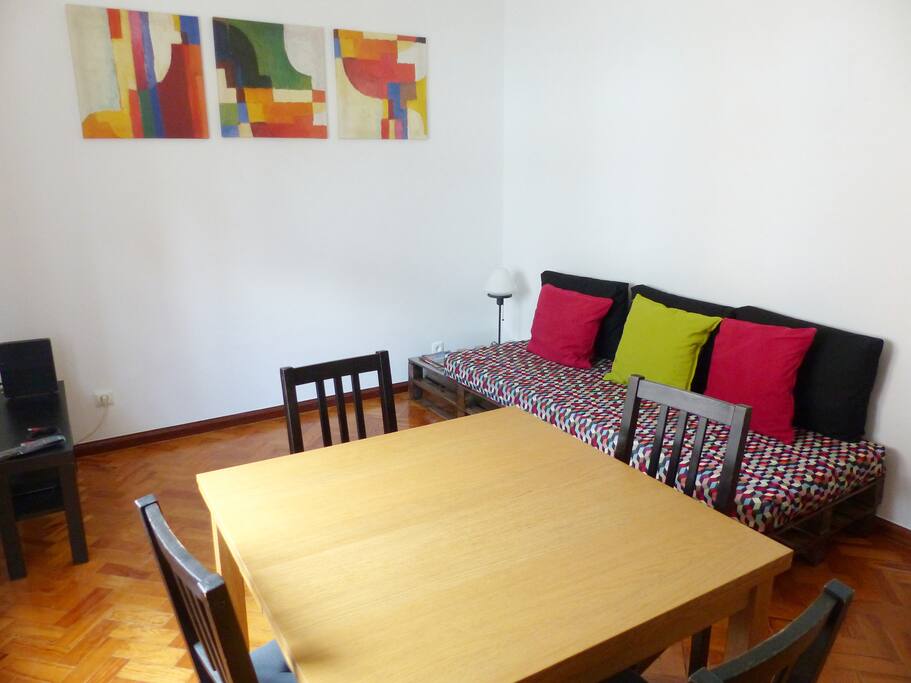 Living/dinning room