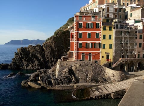 Proprietà Airbnb di successo: Apartment Zia Maria with terrace overlooking the sea a Riomaggiore