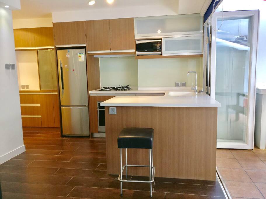 Open kitchen