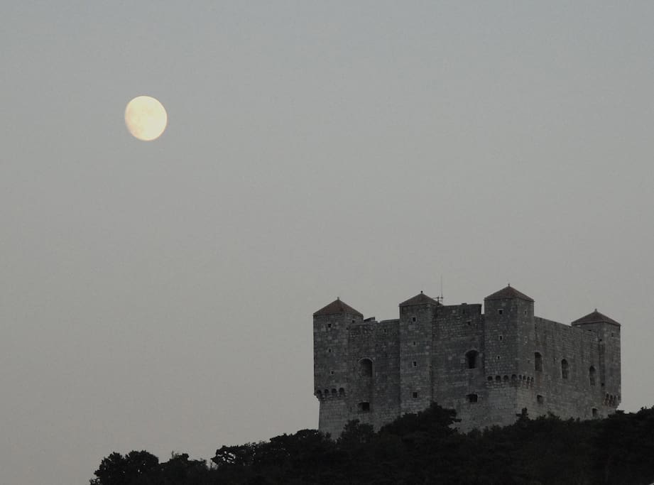 Castle Kula