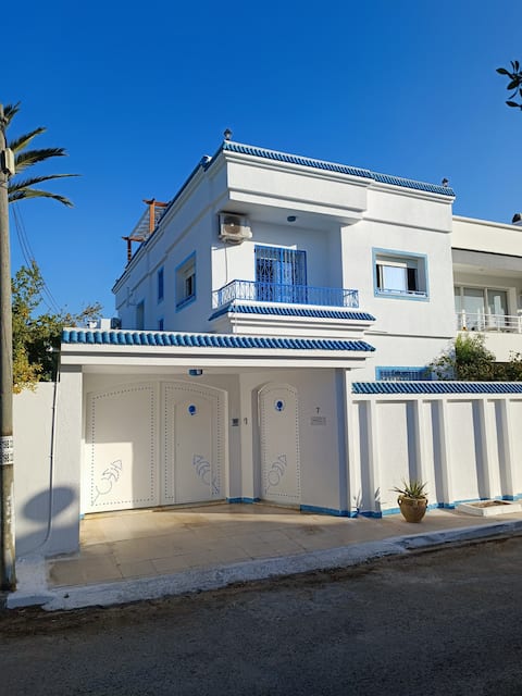 Beautiful villa floor with sea view