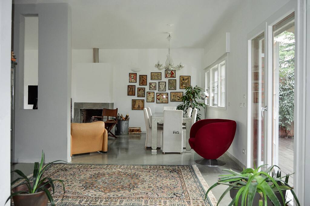 SALONE