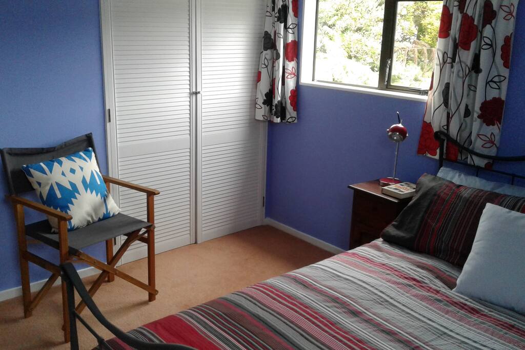 Plenty of wardrobe space and sunlight.
