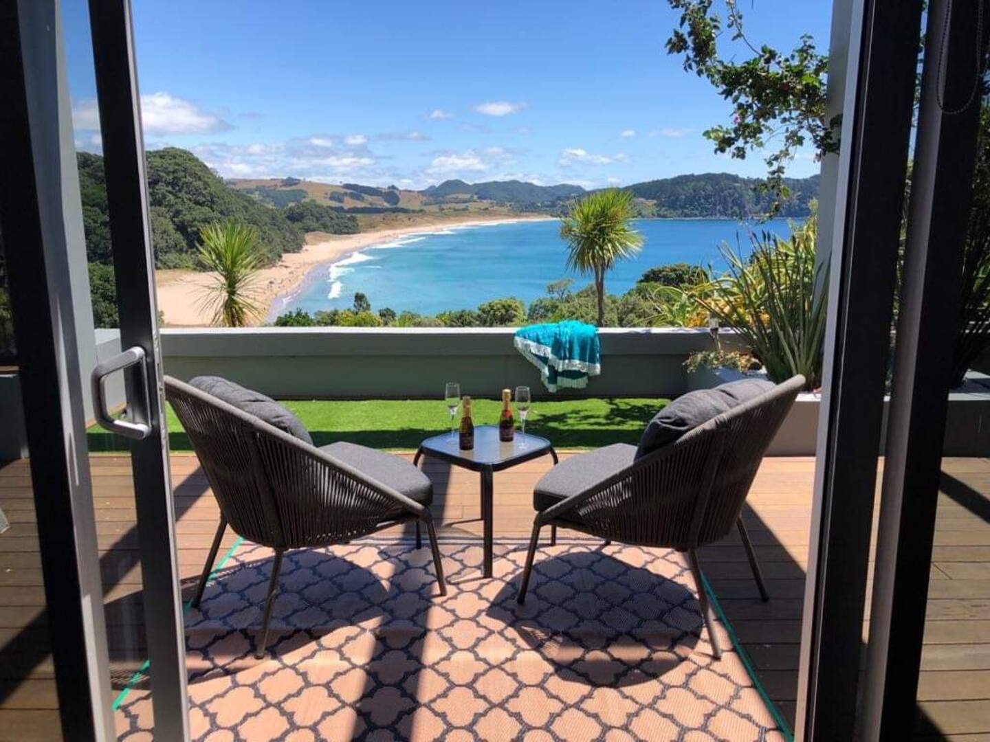 Hotvue For 4 At Hot Water Beach 4