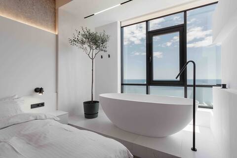 Sea&Sky 2 BDRM Apartment