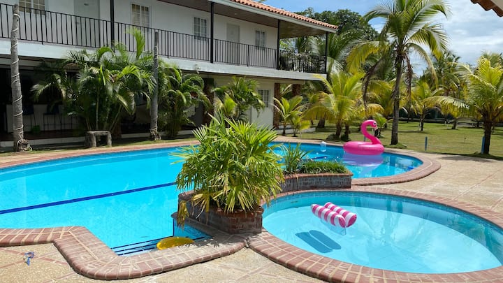 Oceanfront home with private pool/ocean front