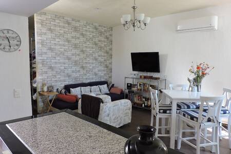 My Cozy Room en Los Encantos