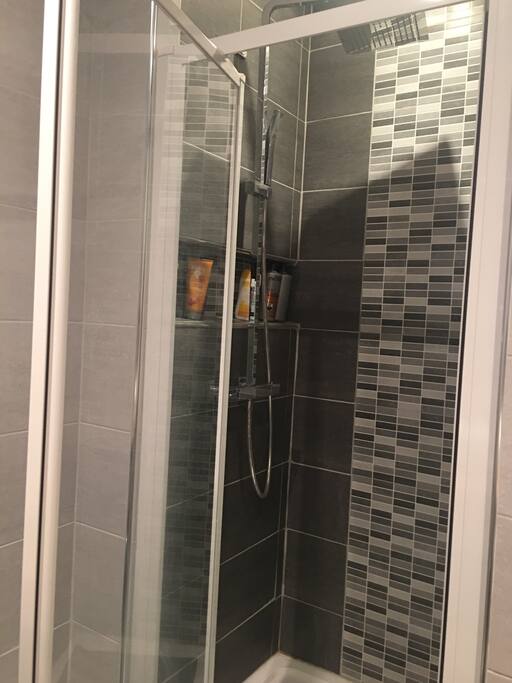 salle de bains - double vasques - douche