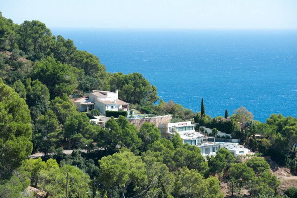 Sea and mountain views