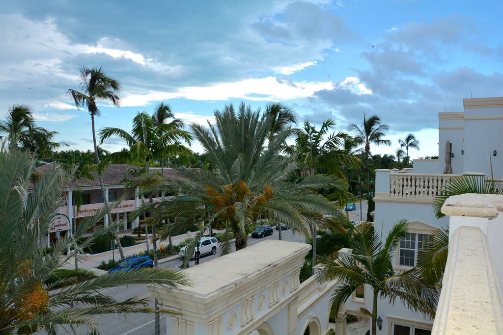 Top 100 Airbnb Rentals 2017 in Naples, Florida