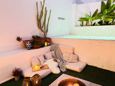 Family villa with pool