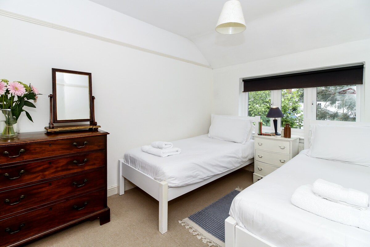 Spálňa s oddelenými posteľami