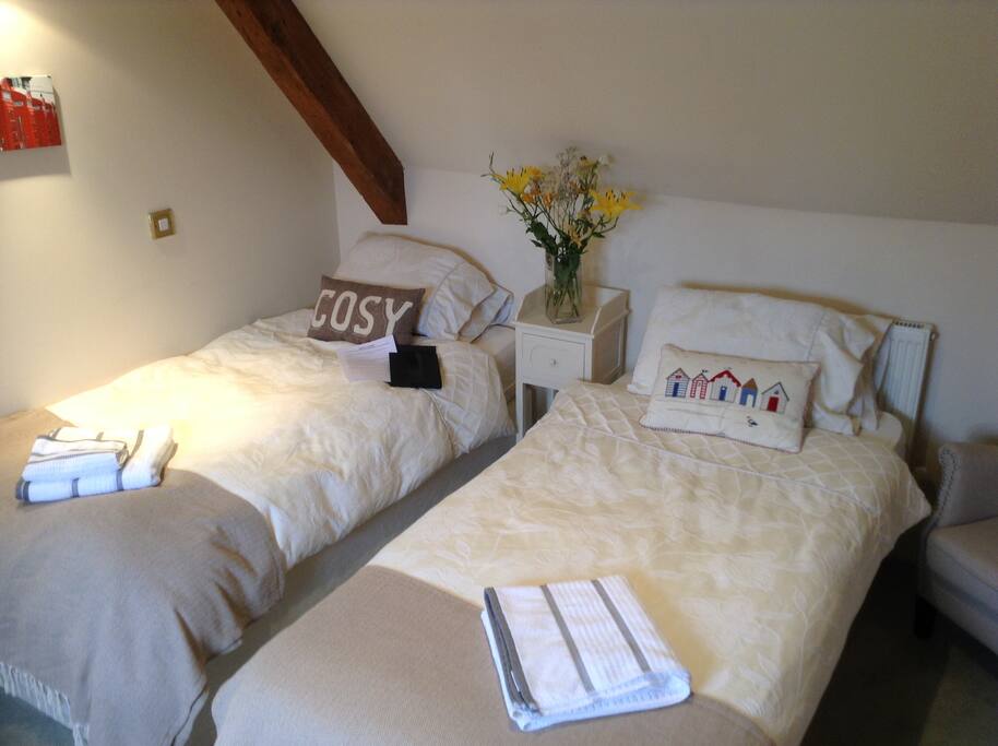Total of three beds in room,but same price for one person