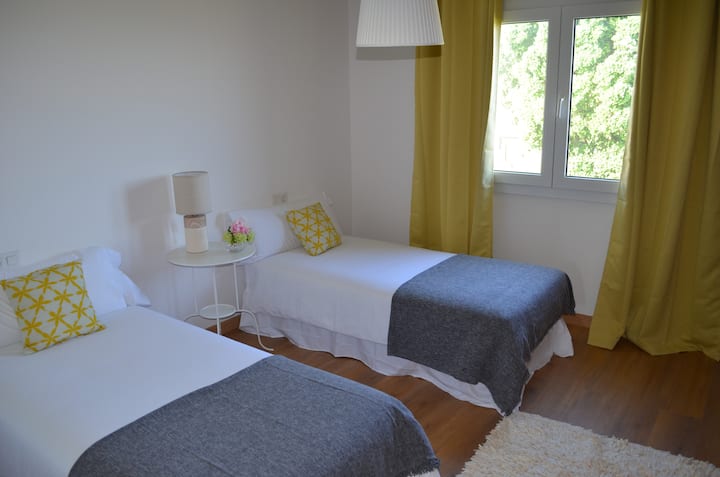 غرفة النوم 2