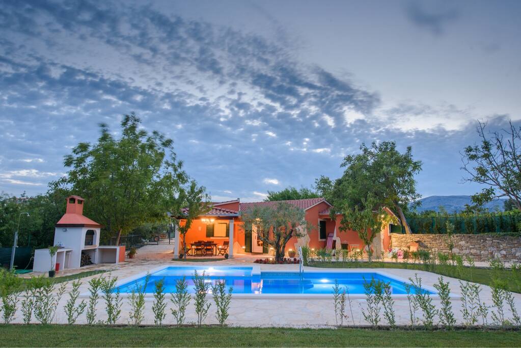 House - lawn view