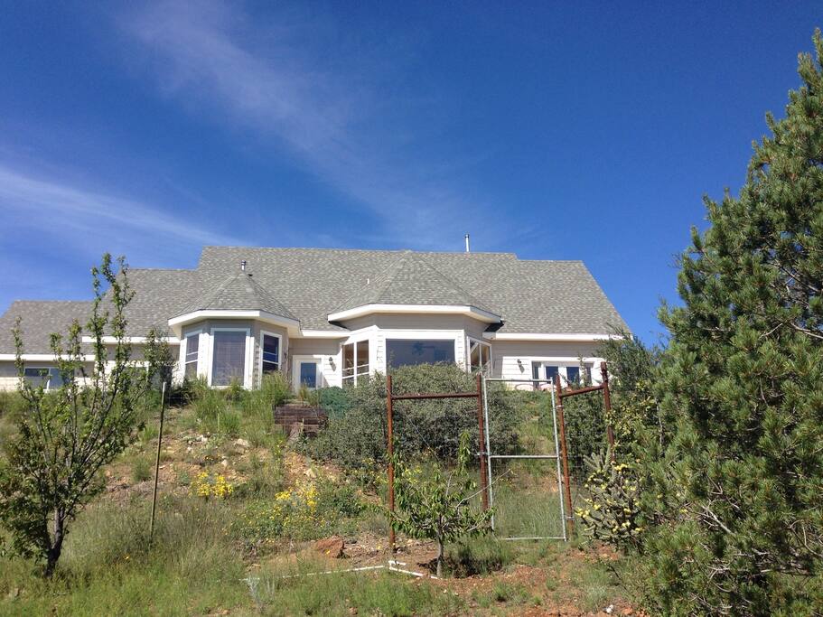 Top 100 Airbnb Rentals 2017 in Silver City, New Mexico