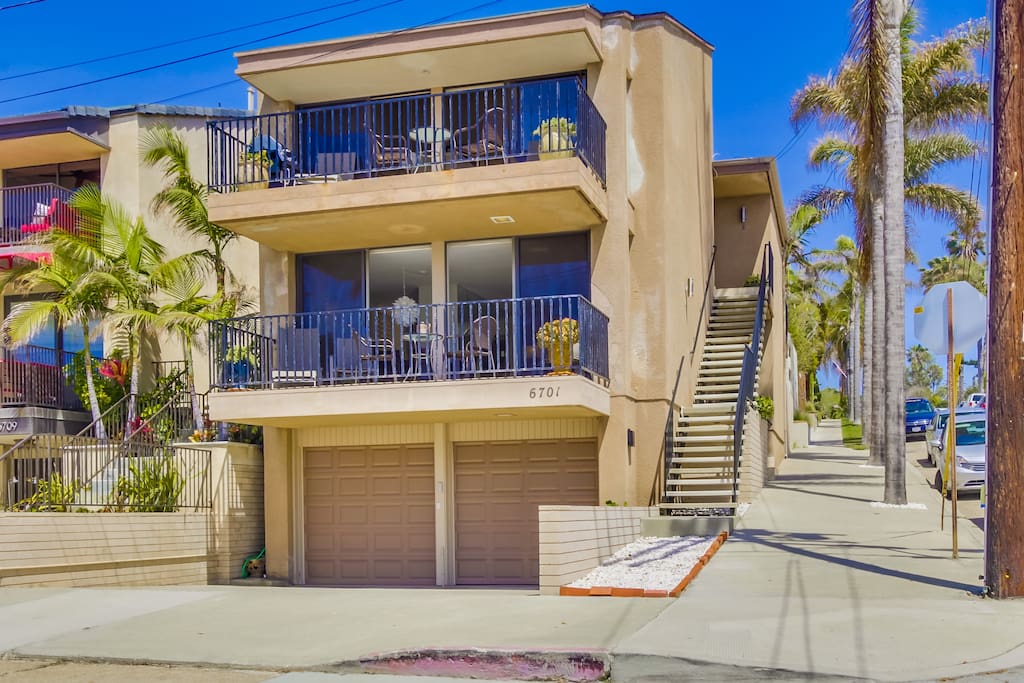 Upper unit with beautiful ocean views