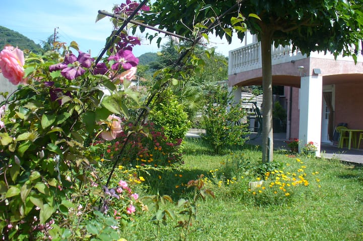 Chez Nous. - Vals-les-Bains