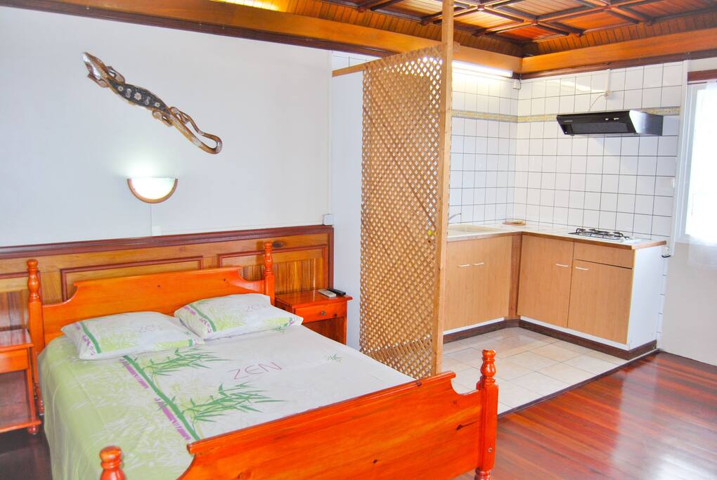 Chambre et cuisine
