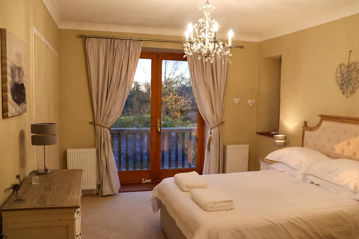 חדר שינה למעלה 