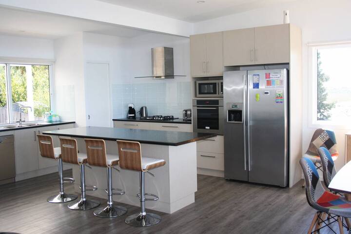 Primrose Sands Panorama 11 gallery image 5