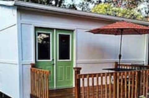 Tiny House Big Easy Living Mins to FQ 20-RTR-27059