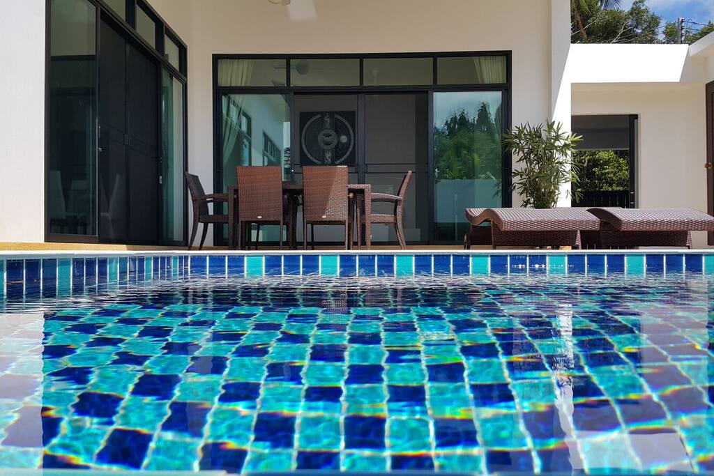 Pool & Sun Terrace