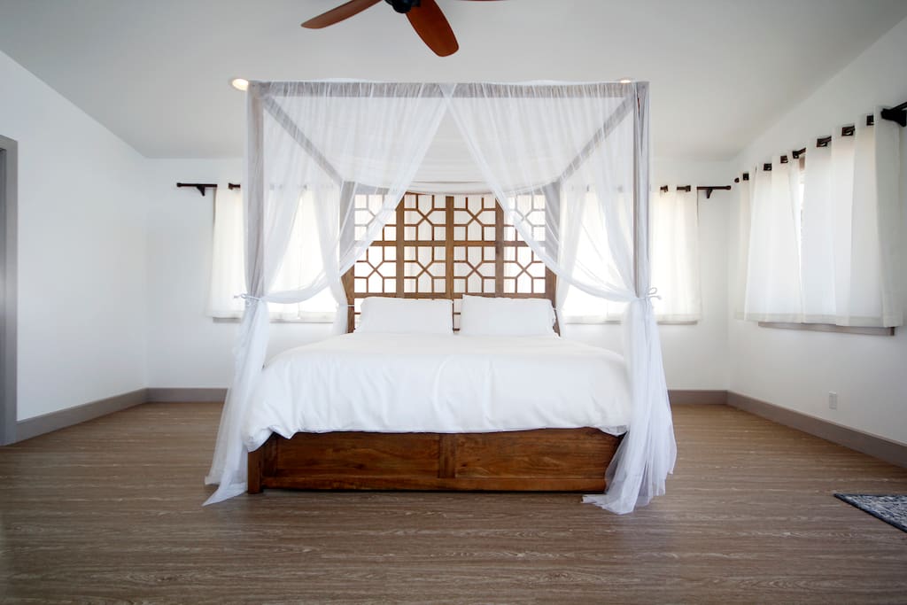 King size bed over looking the beach